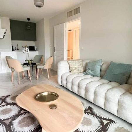 Beautiful Apartment Design Next To The Sea Antibes Eksteriør bilde