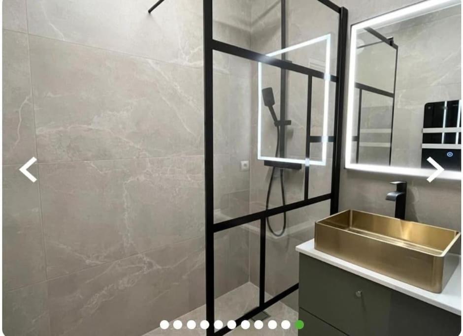 Beautiful Apartment Design Next To The Sea Antibes Eksteriør bilde