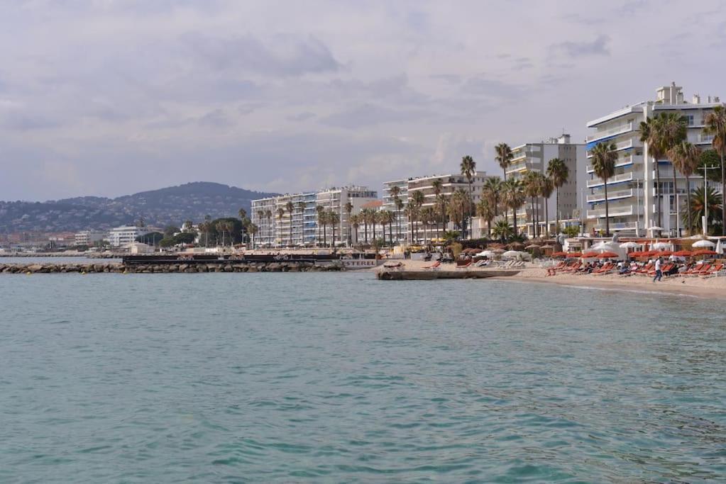 Beautiful Apartment Design Next To The Sea Antibes Eksteriør bilde